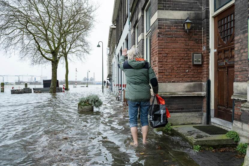 wateroverlast Vlaardingen