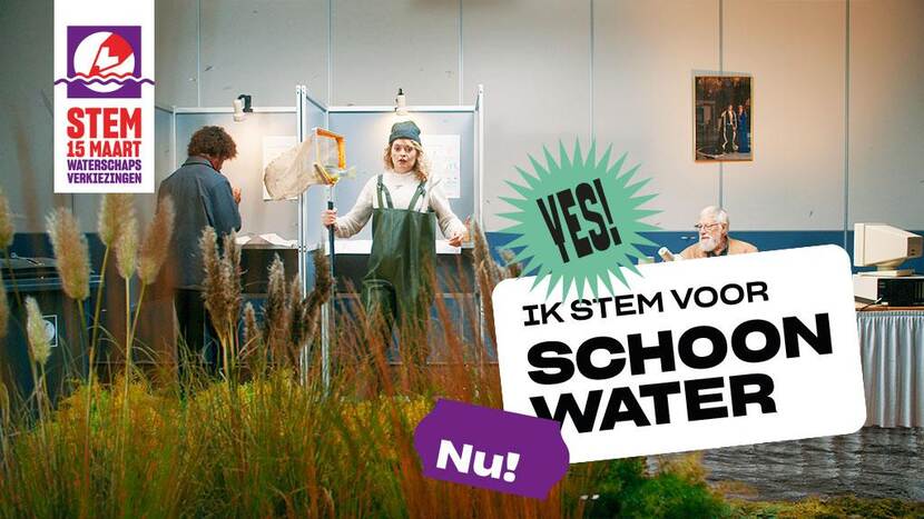 Vrouw in stembureau voor waterschapsverkiezingen (campagnefoto)