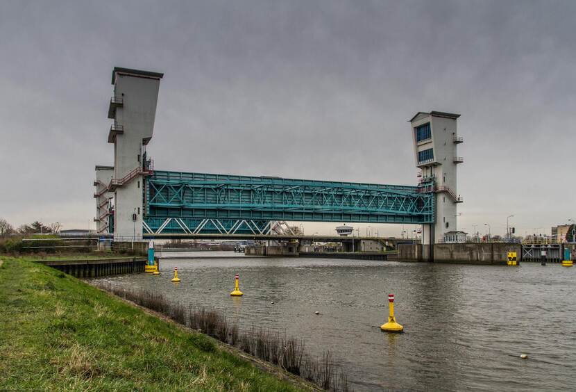 Stormvloedkering Hollandse IJssel in Waterschap hollandse delta