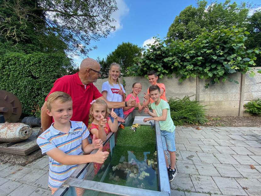 kinderen spelen in BaggerPraktijktuin